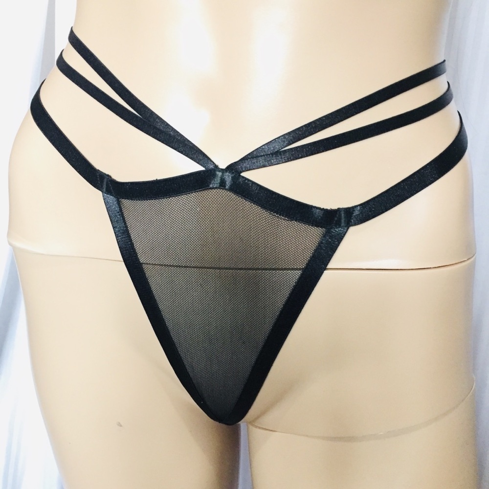 Women Sexy G-string Lace Lingerie Thongs